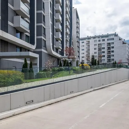 Apartment Arcadia Apartment, Park And Parking